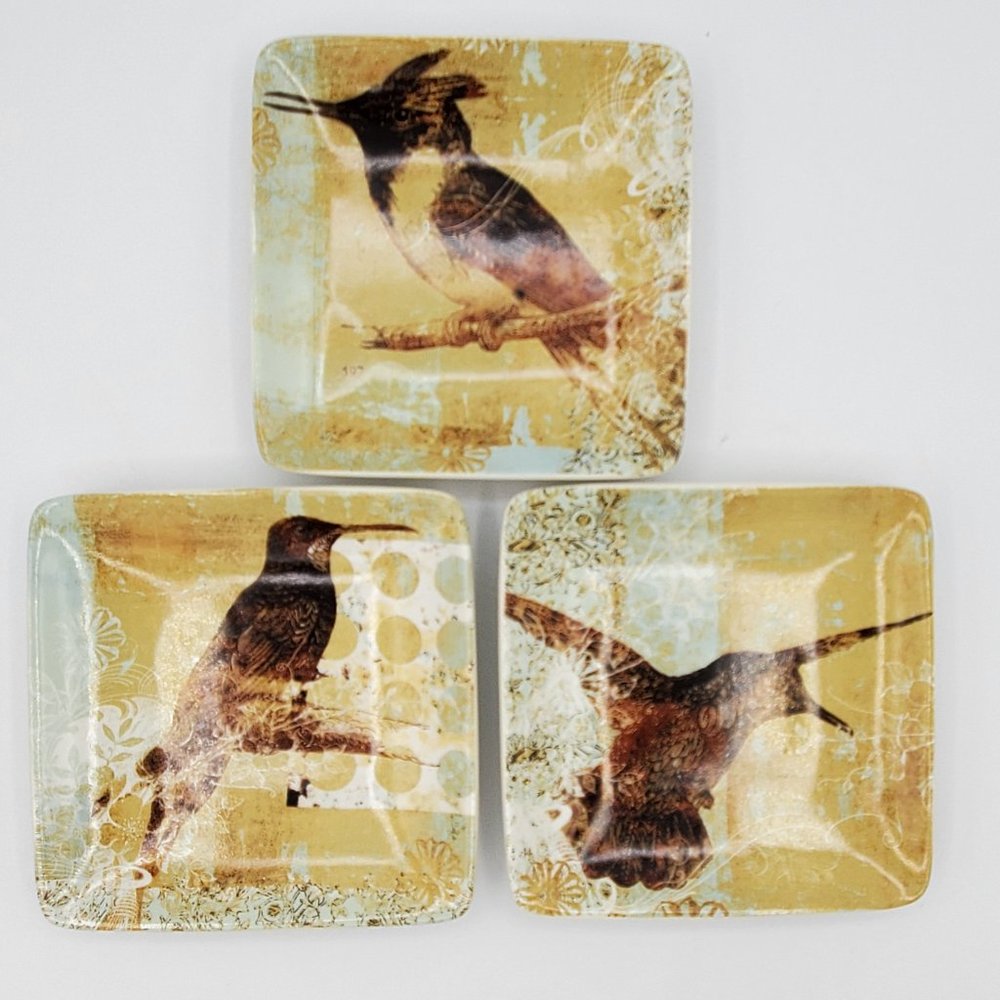 Creative Co-op Three (3) Humming Bird Snack Plates, 4 in. x 4 in.